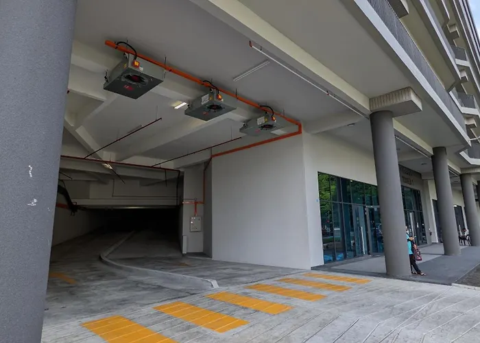 Ocean-Sunset View 2 Bedroom Suite @ Jesselton Quay