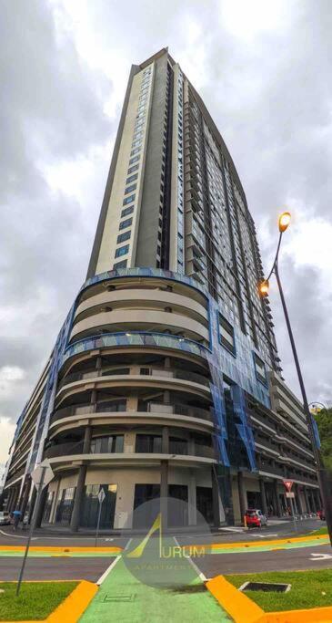 Apartment Ocean-sunset View 2 Bedroom @ Jesselton Quay *